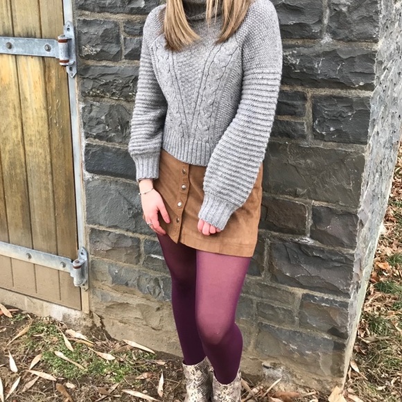 Abercrombie Faux Suede Button Front Skirt - Picture 5 of 5